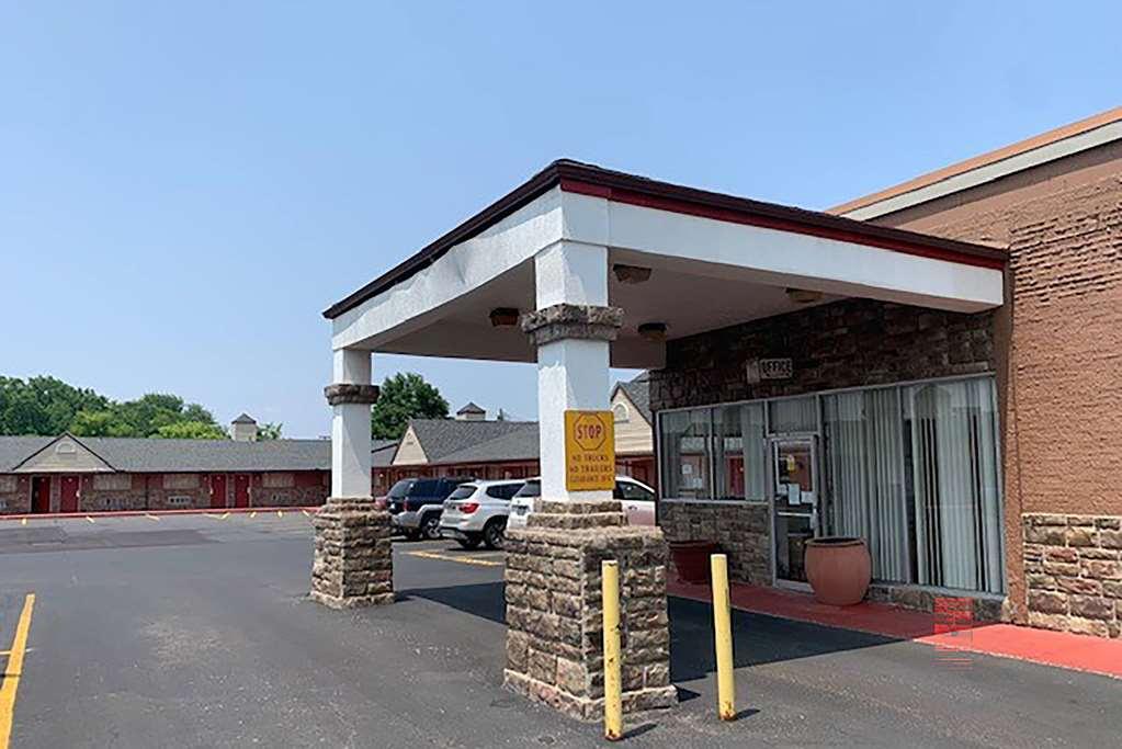 Rodeway Inn Youngstown Luaran gambar