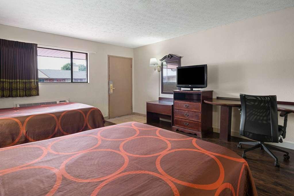 Rodeway Inn Youngstown Bilik gambar