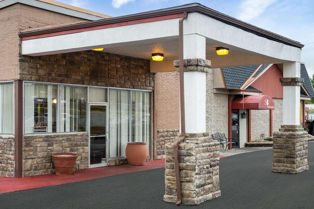 Rodeway Inn Youngstown Luaran gambar